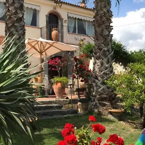 La Capanna Di Giuseppe E Maria Frühstückspension Taormina